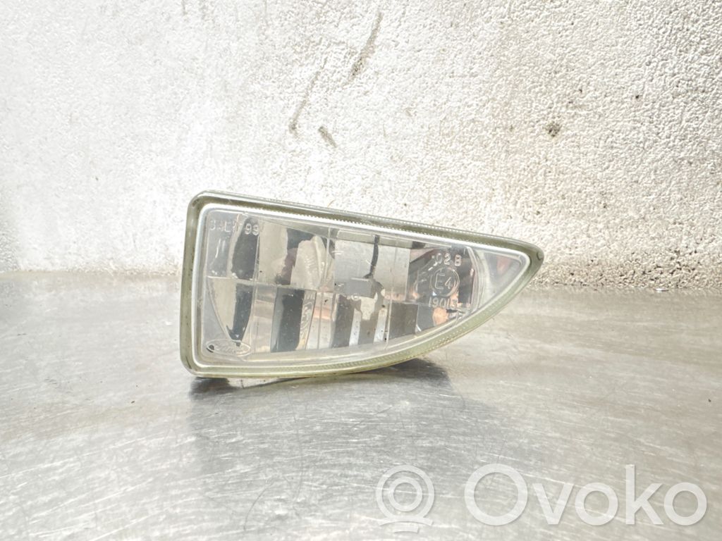 Ford Focus Etusumuvalo 