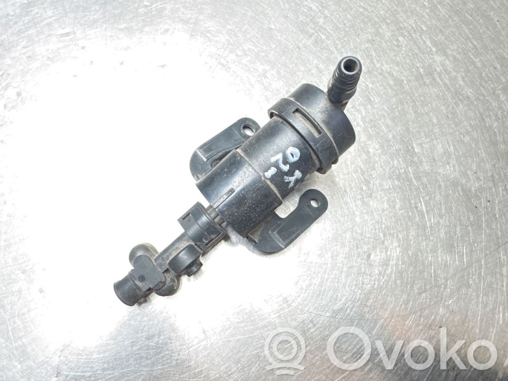 Saab 9-5 Duză spălare far 