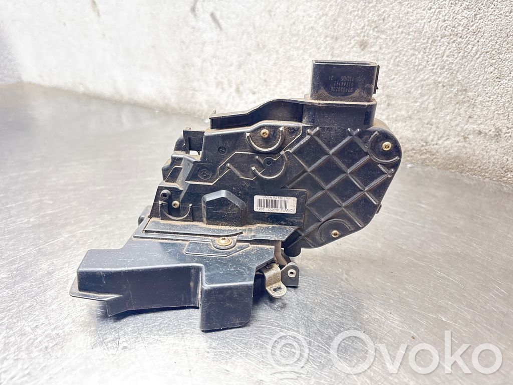 Ford Focus Etuoven lukko 