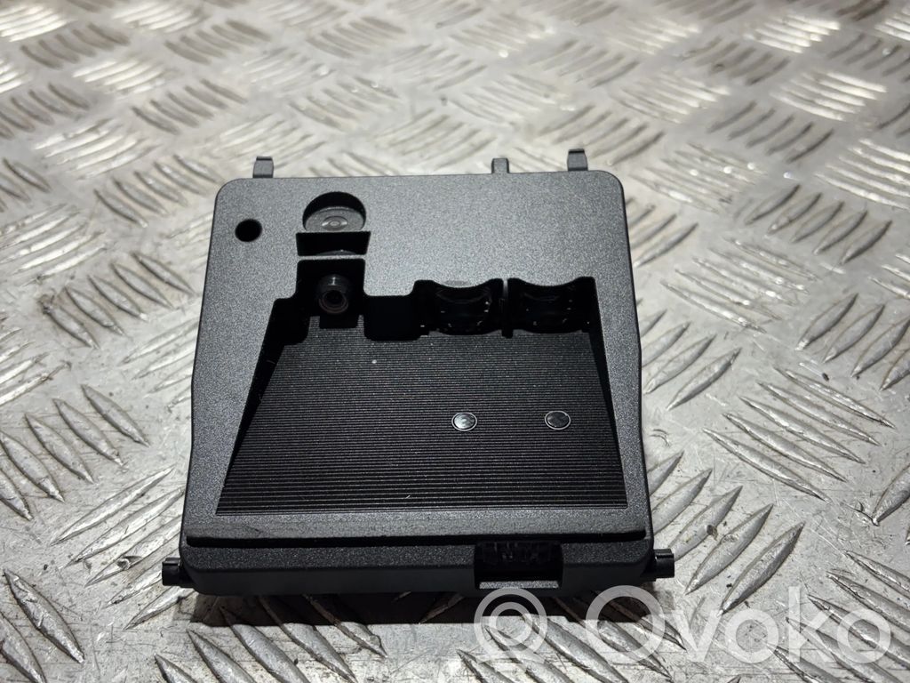 Suzuki Vitara (LY) Distronic sensor radar 