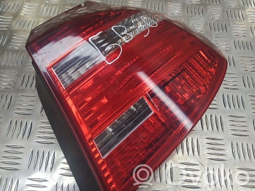 BMW 1 E81 E87 Galinis žibintas kėbule 