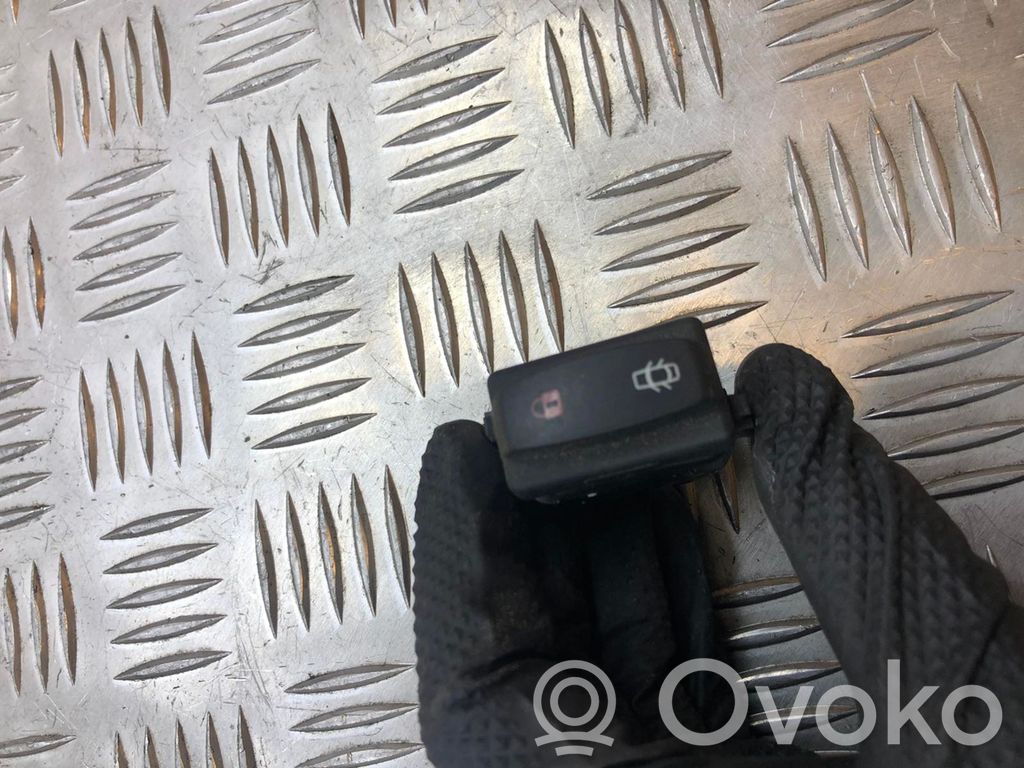 Renault Trafic II (X83) Central locking switch button 