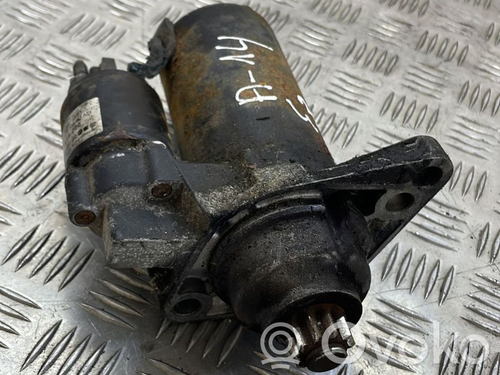 Volkswagen PASSAT B6 Motor de arranque 