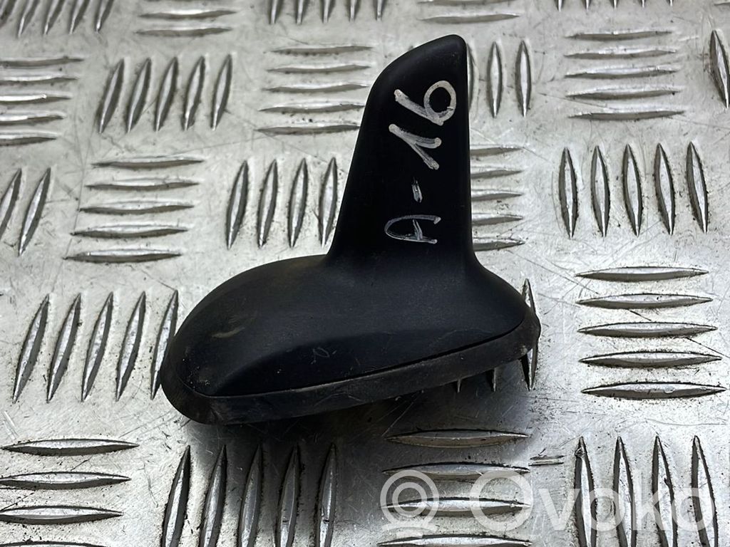 Mercedes-Benz C W204 Antena (GPS antena) 