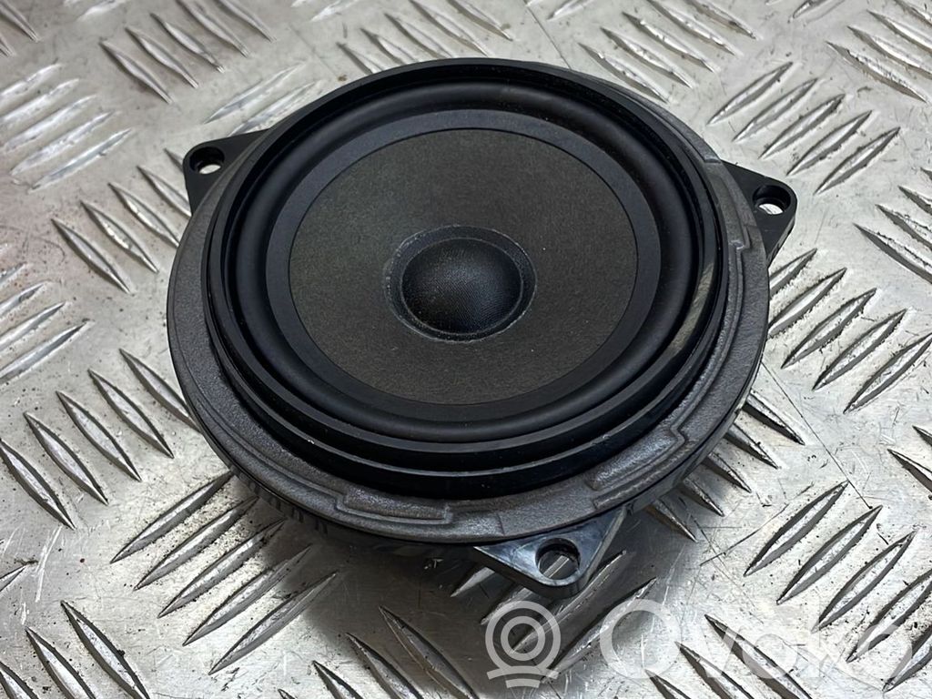 BMW 1 E81 E87 Front door speaker 