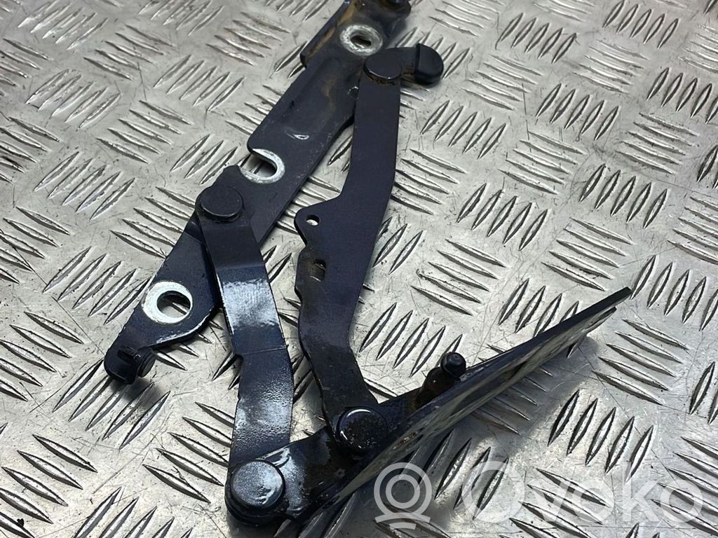 Audi A6 S6 C6 4F Tailgate/trunk/boot hinge 