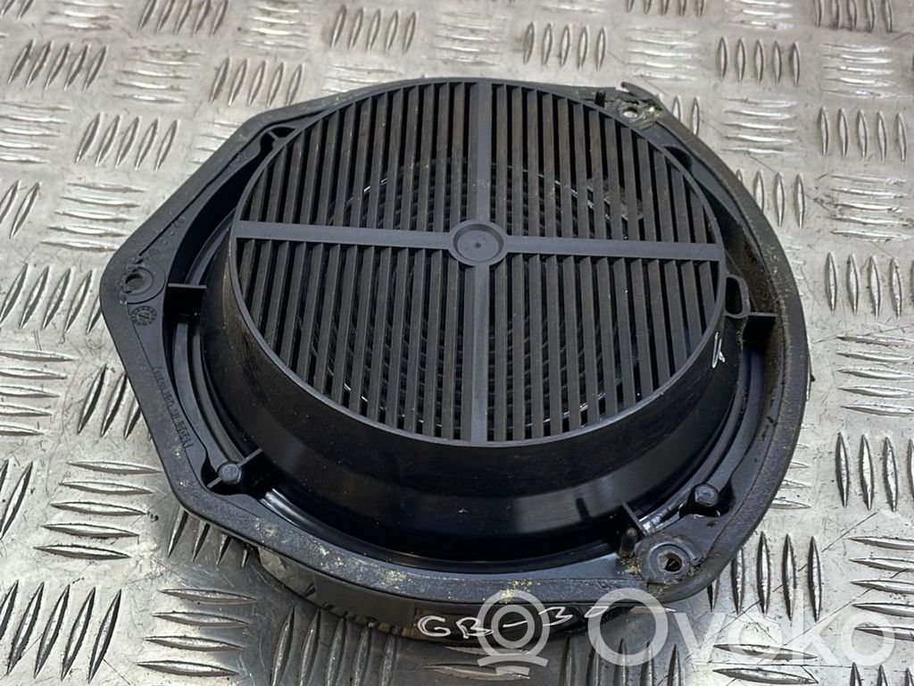 Audi A8 S8 D3 4E Etuoven kaiutin 