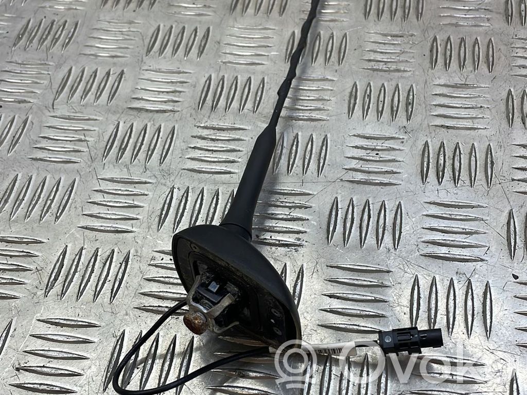 Opel Insignia A GPS-pystyantenni 
