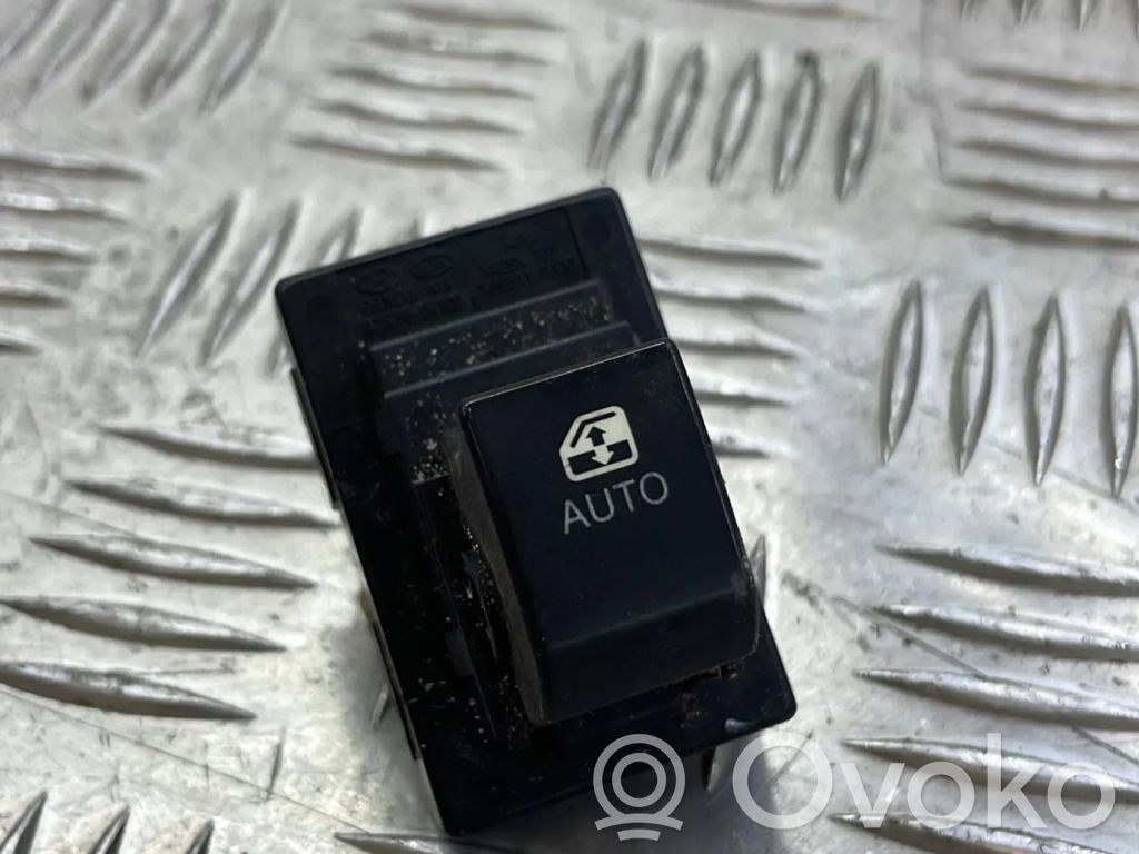 KIA Ceed Electric window control switch 