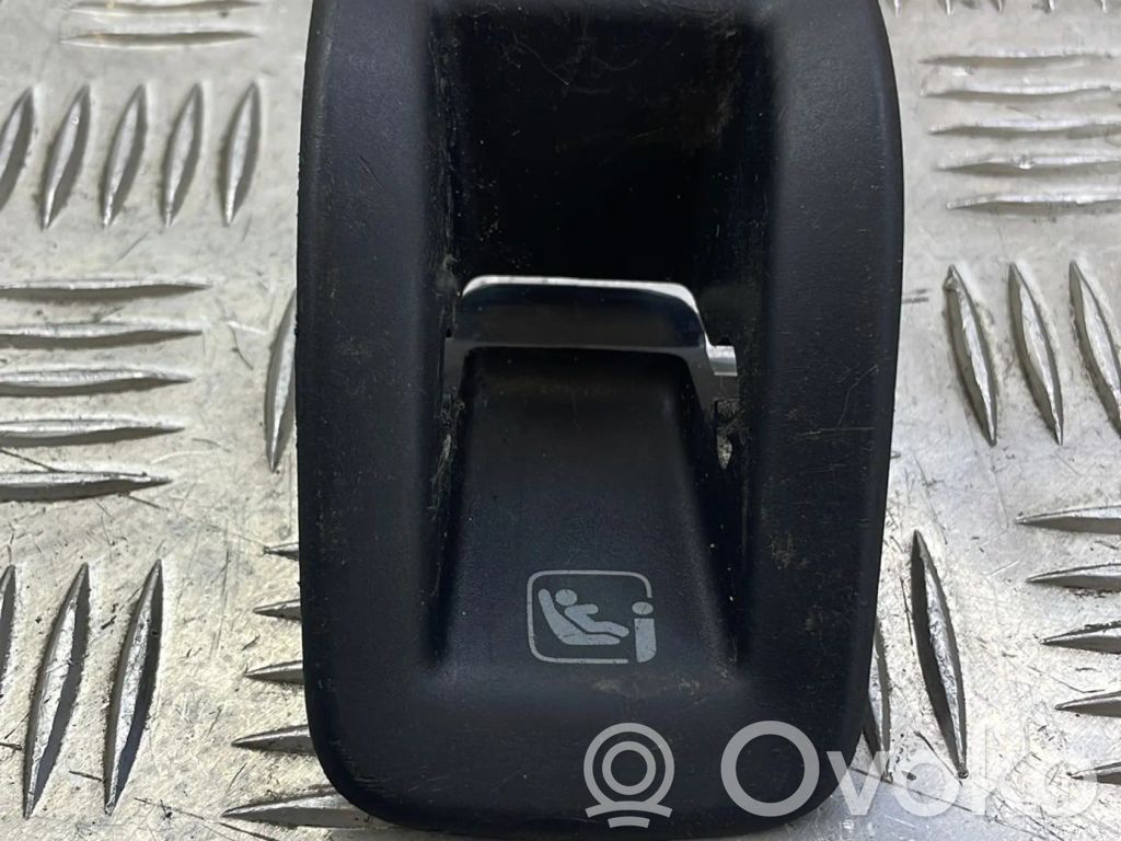 Audi A4 S4 B9 ISOFIX dangtelis 