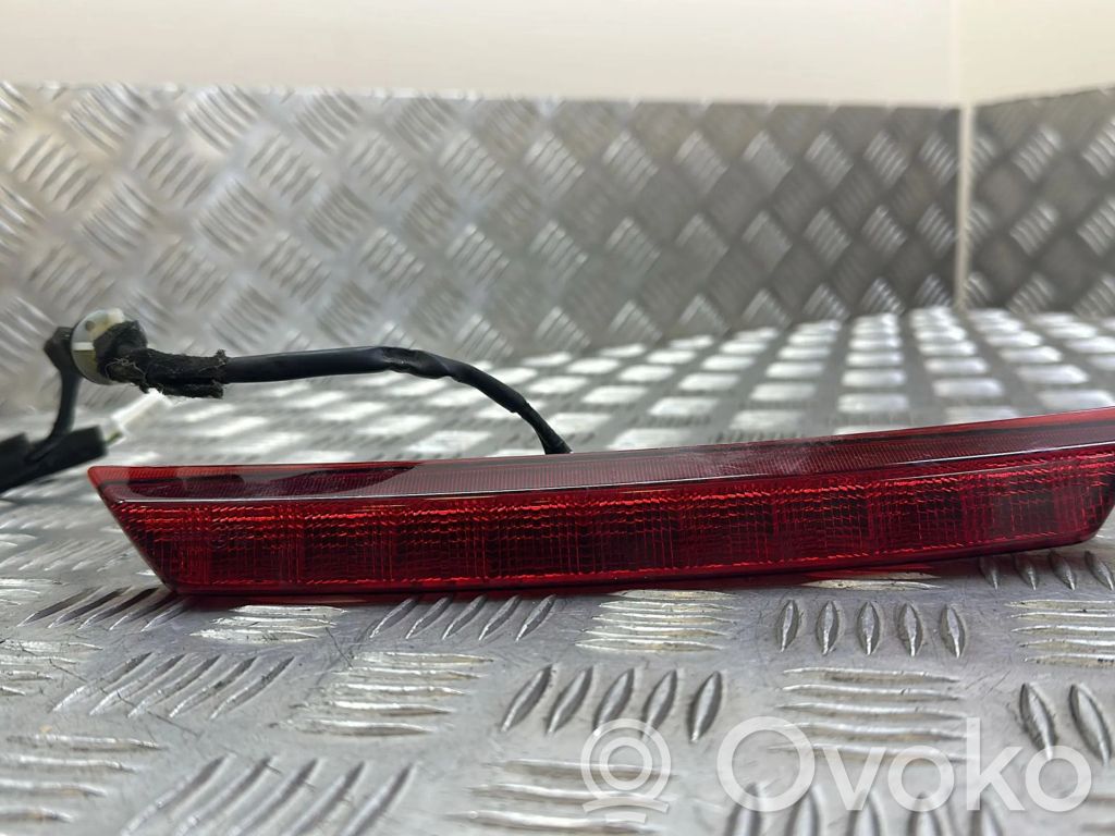 Mazda 3 II Third/center stoplight 