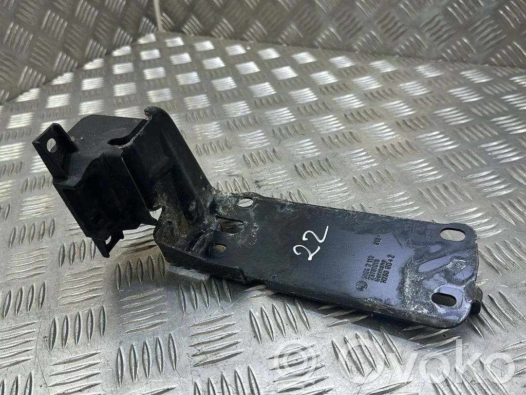 BMW 3 E90 E91 Fixation de radiateur 