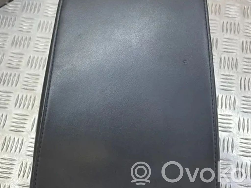 Volvo V70 Armrest 
