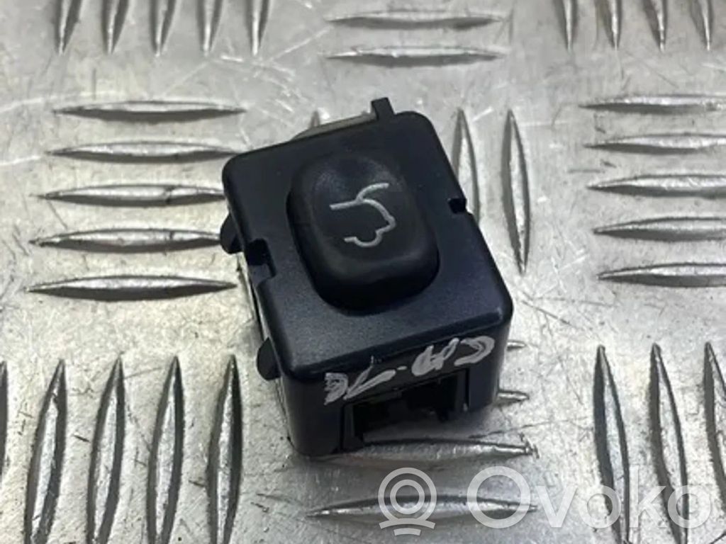 Jeep Grand Cherokee Tailgate opening switch 