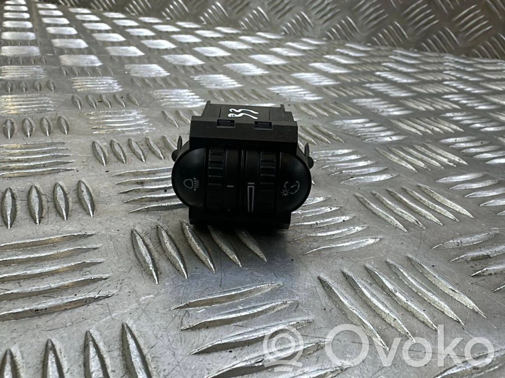 Volkswagen Scirocco Headlight level height control switch 