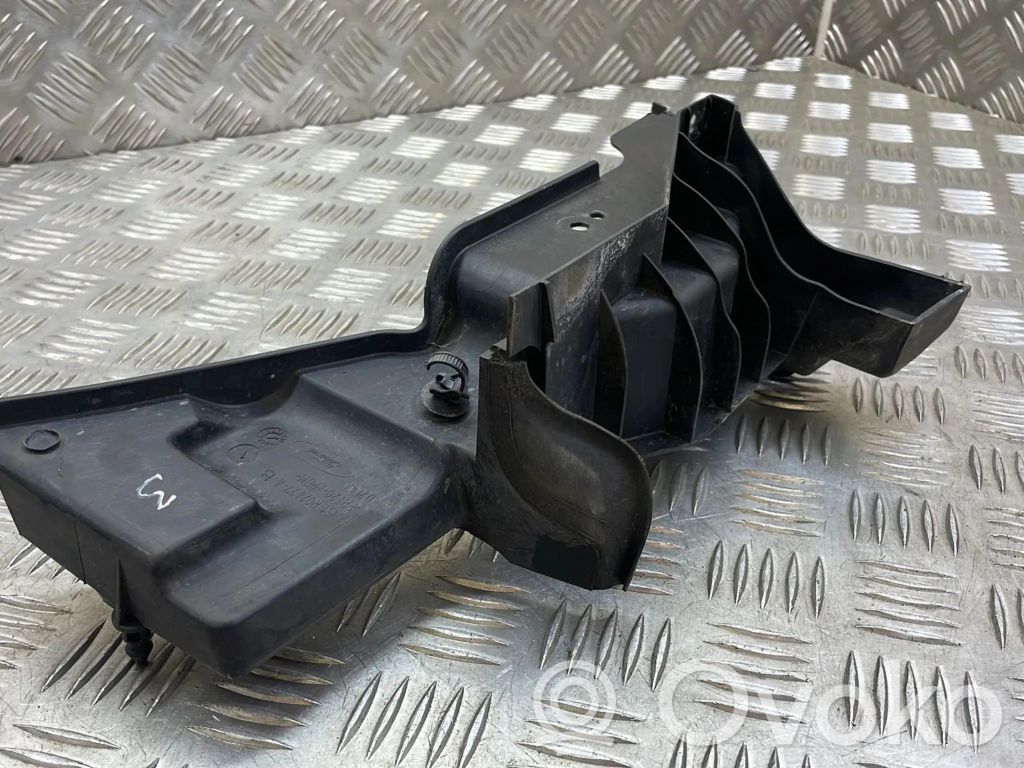 Ford Grand C-MAX Muu moottoritilan osa 