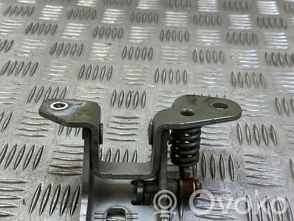 Chrysler Grand Voyager V Front door upper hinge 