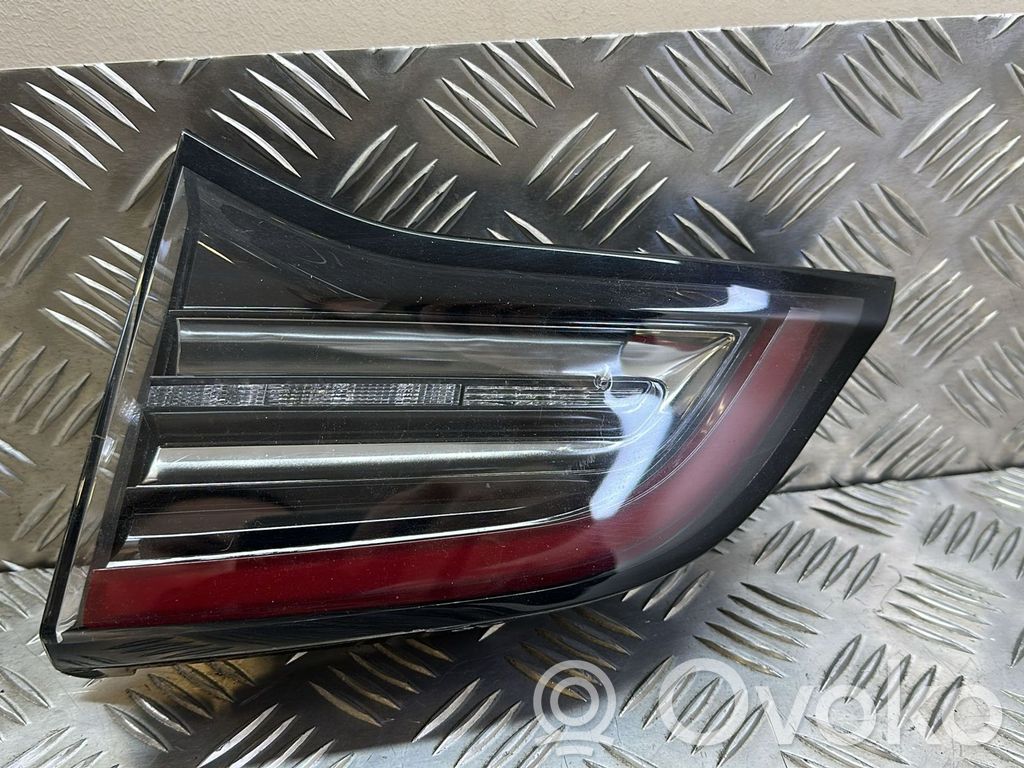 Tesla Model 3 Tailgate rear/tail lights 