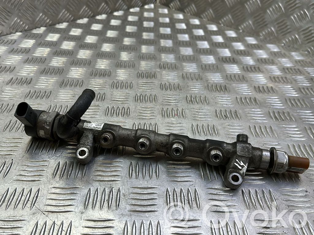 Skoda Superb B6 (3T) Fuel main line pipe 
