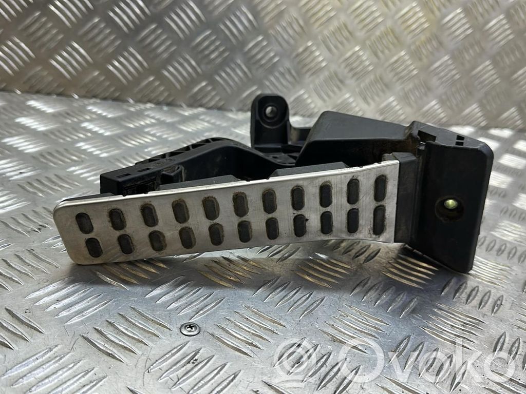 KIA Sorento Accelerator throttle pedal 