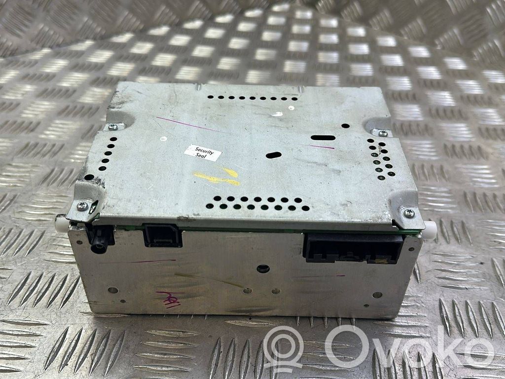 Ford Focus Radio / CD-Player / DVD-Player / Navigation 