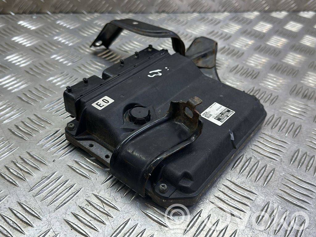 Toyota RAV 4 (XA30) Engine control unit/module 