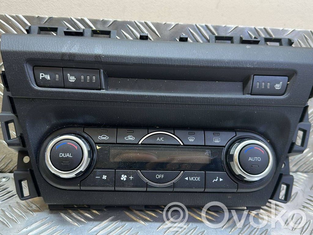 Mazda 3 II Climate control unit 