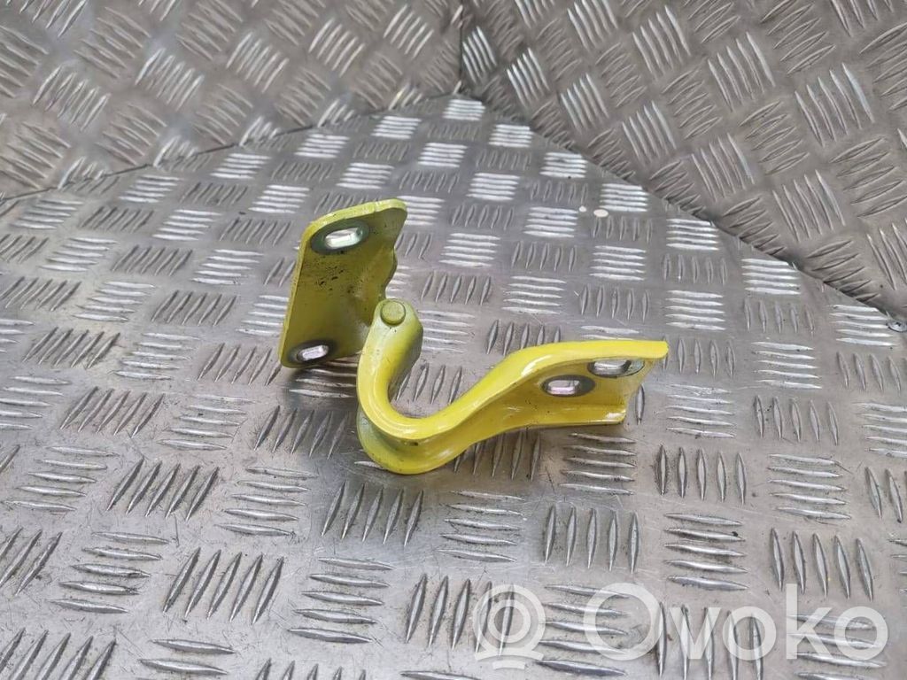 Opel Astra J Tailgate/trunk/boot hinge 