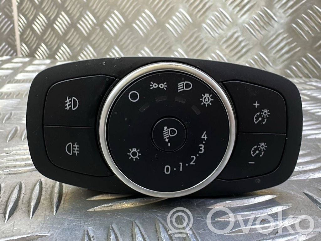 Ford Focus Light switch 