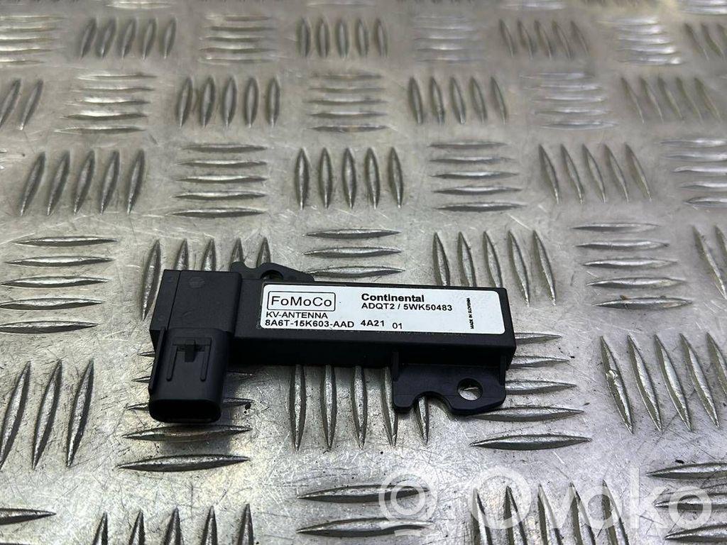 Ford Ecosport Aerial antenna amplifier 