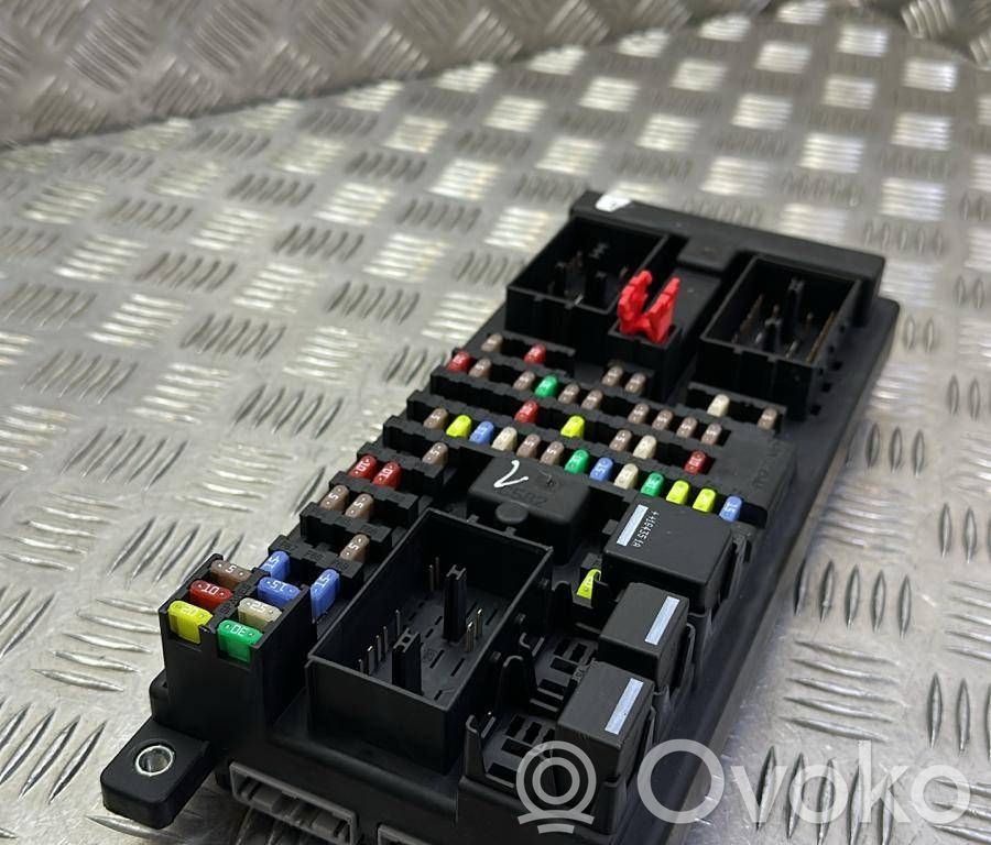 Land Rover Discovery Sport Módulo de fusible 