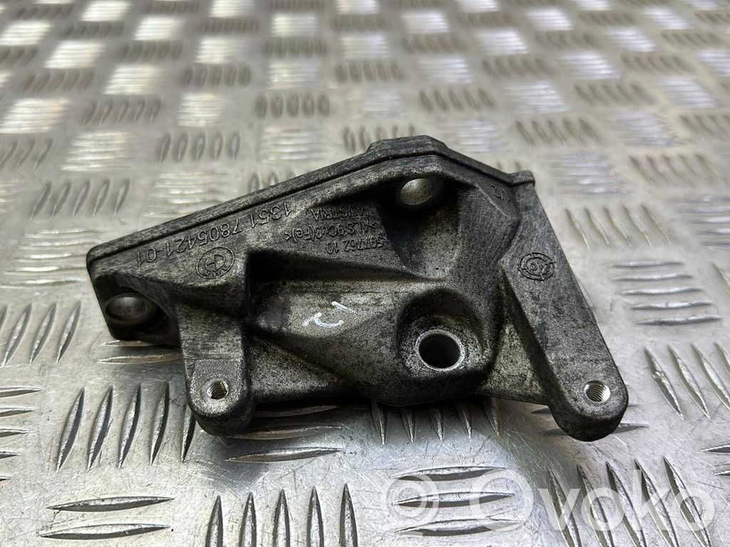 BMW X5 E70 Engine mounting bracket 