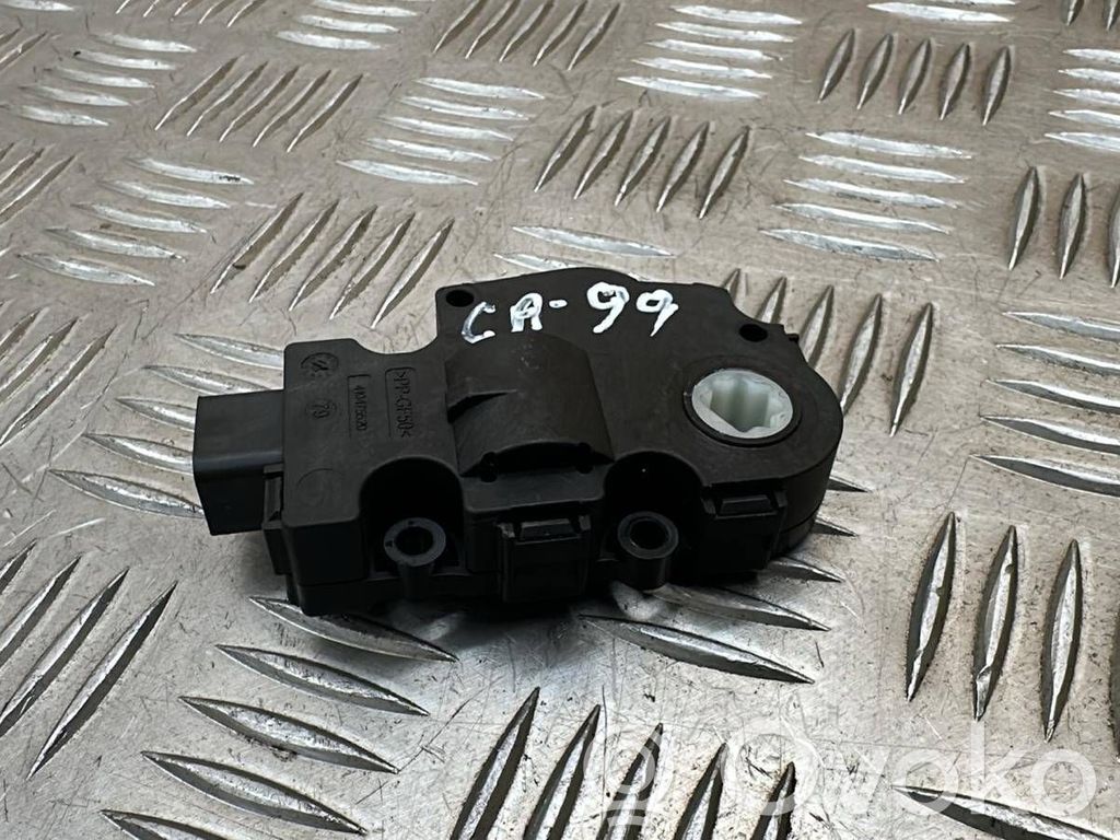 BMW 3 F30 F35 F31 Silniczek nagrzewnicy 