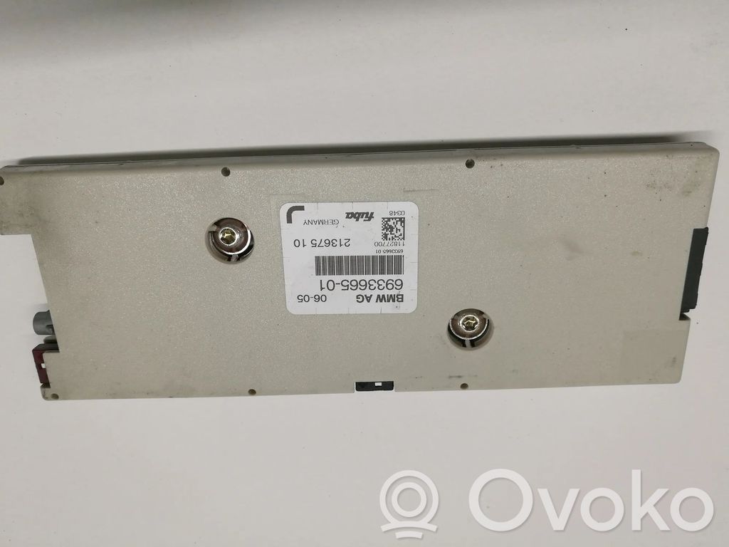 BMW 7 E65 E66 Antenos stiprintuvas 