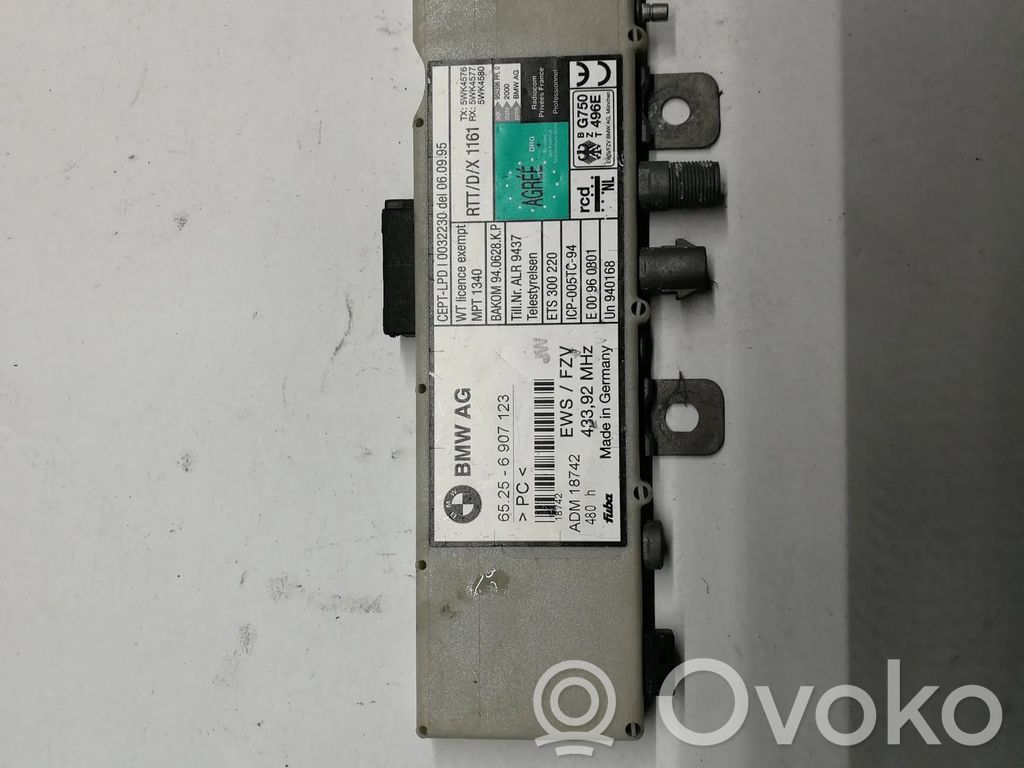 BMW 3 E46 Aerial antenna amplifier 