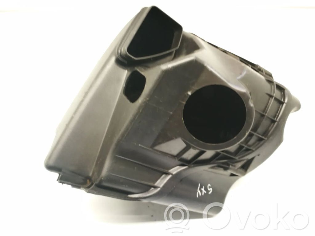BMW 3 E90 E91 Air filter box 