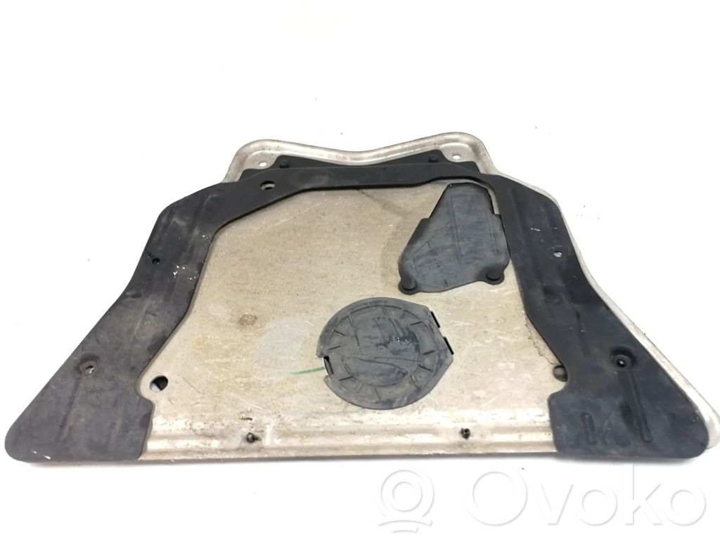BMW X6 E71 Engine splash shield/under tray 