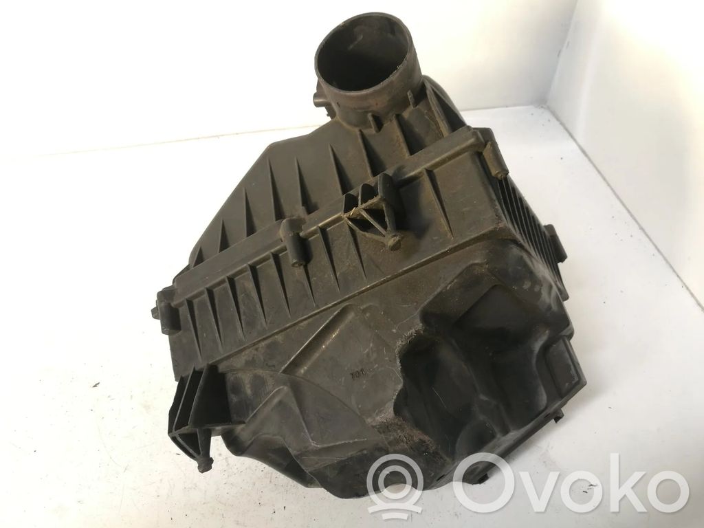 Ford S-MAX Air filter box 