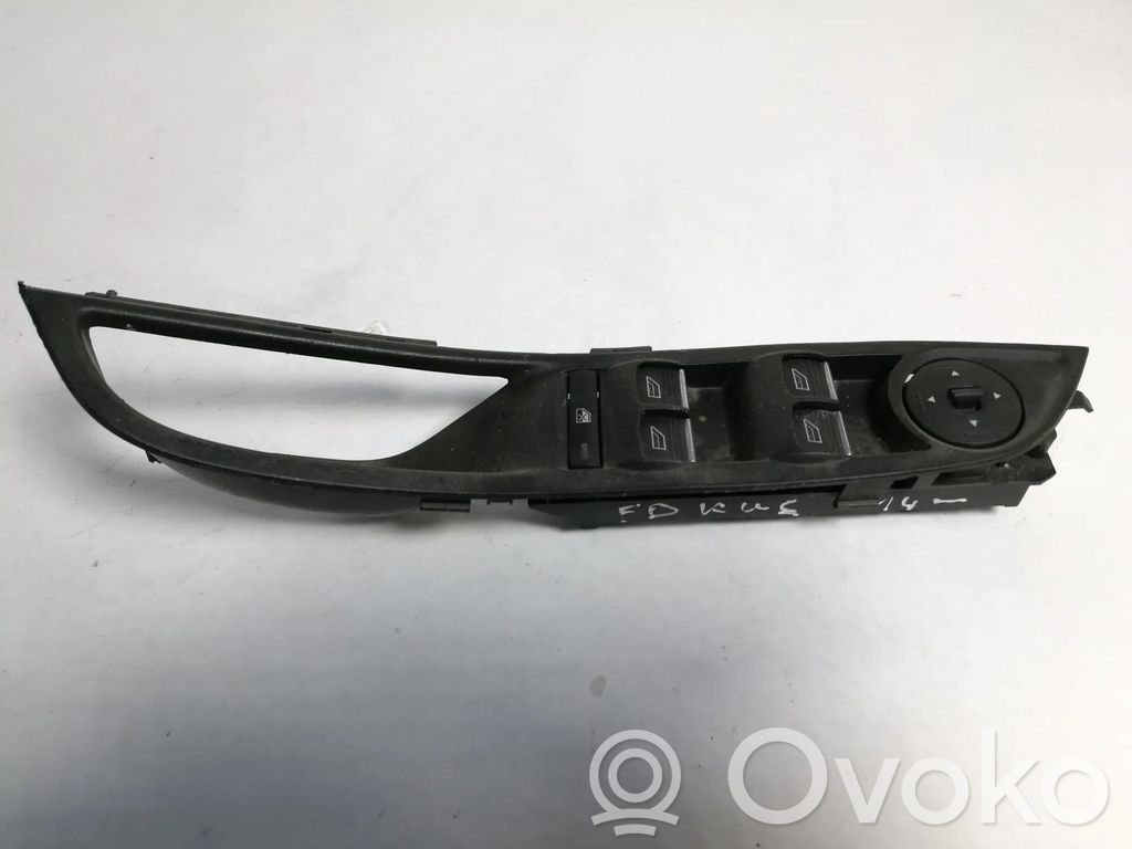 Przyciski szyb   14A132AA