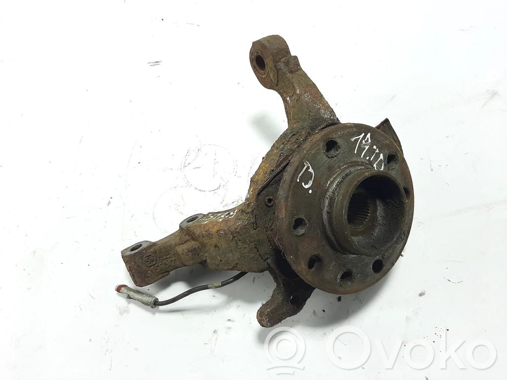 Opel Astra H Cubo de rueda delantera 