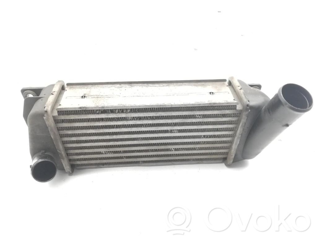 Toyota Auris E180 Interkūlerio radiatorius 