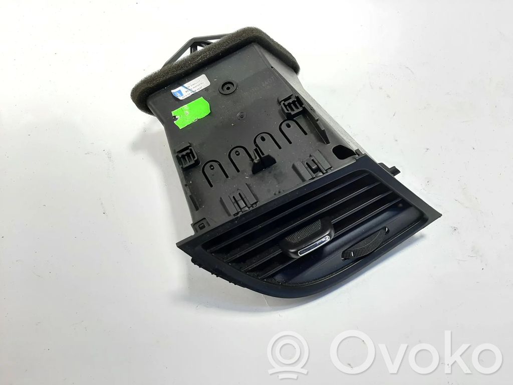 Opel Zafira C Ramă grilă ventilație bord 