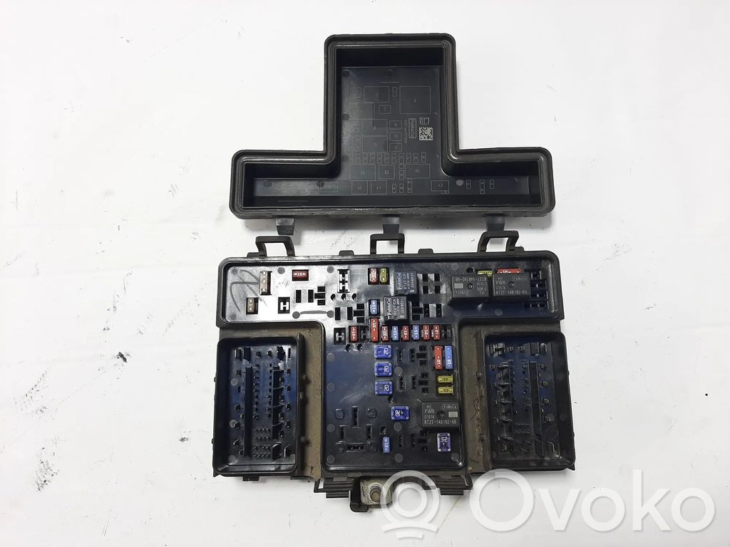 Ford Galaxy Fuse module 
