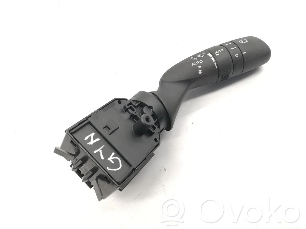 Toyota Yaris Cross Wiper control stalk 