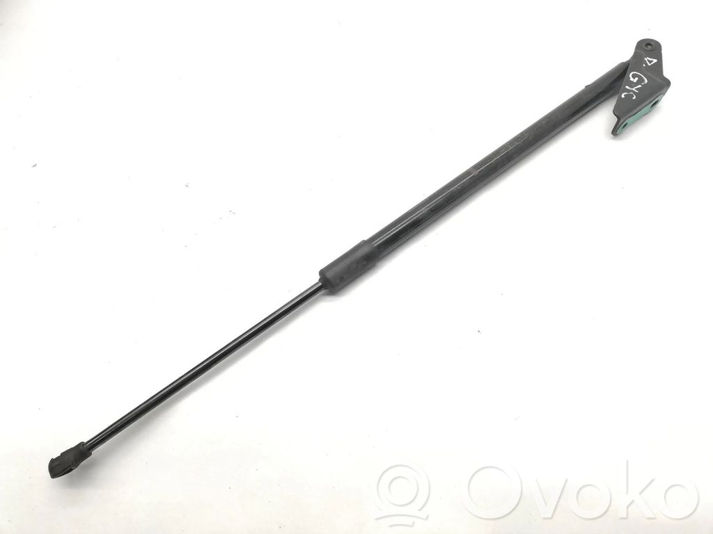 Toyota Yaris Cross Tailgate/trunk strut/damper 