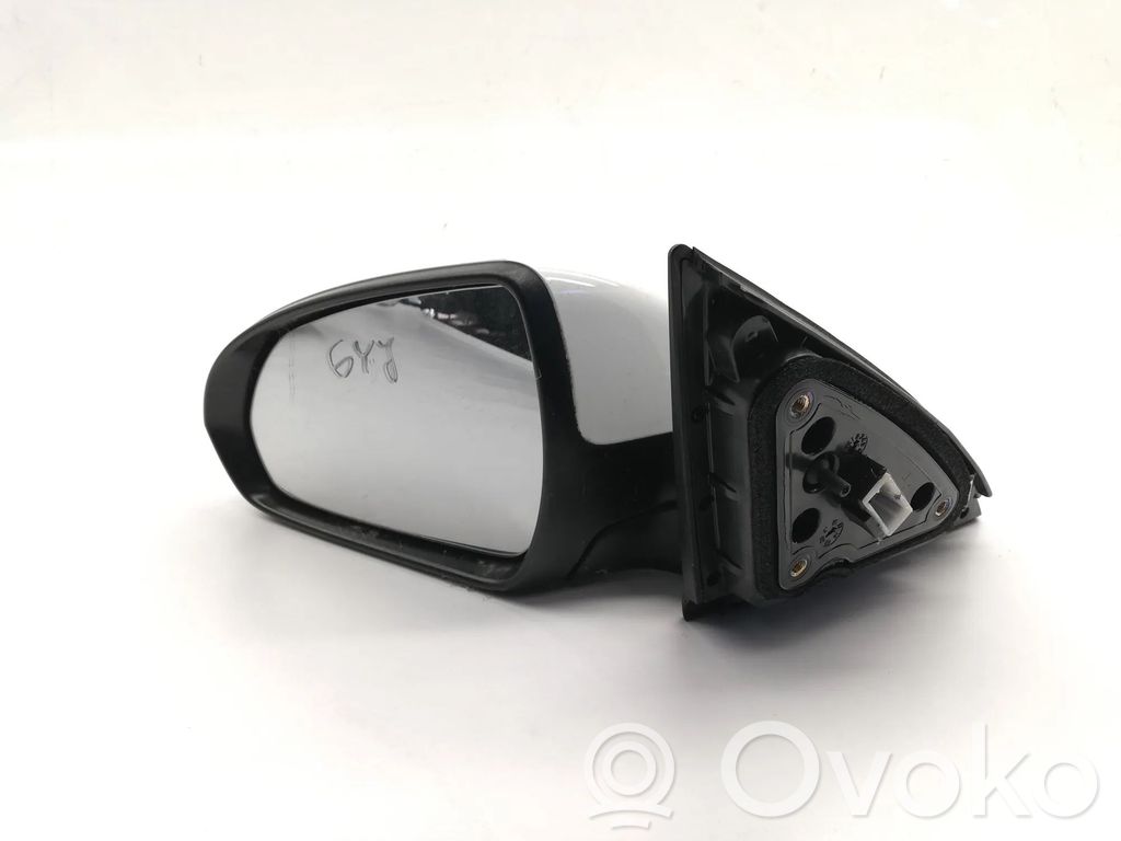 Hyundai i30 Espejo lateral eléctrico de la puerta delantera 
