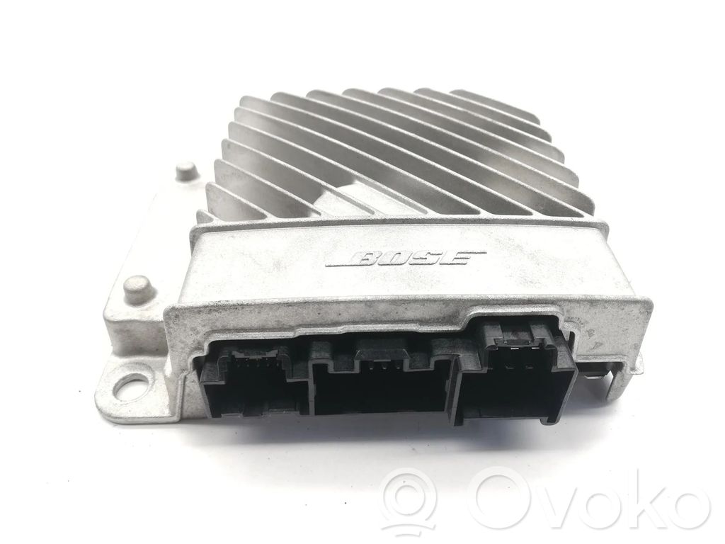 Mazda 3 II Garso stiprintuvas 