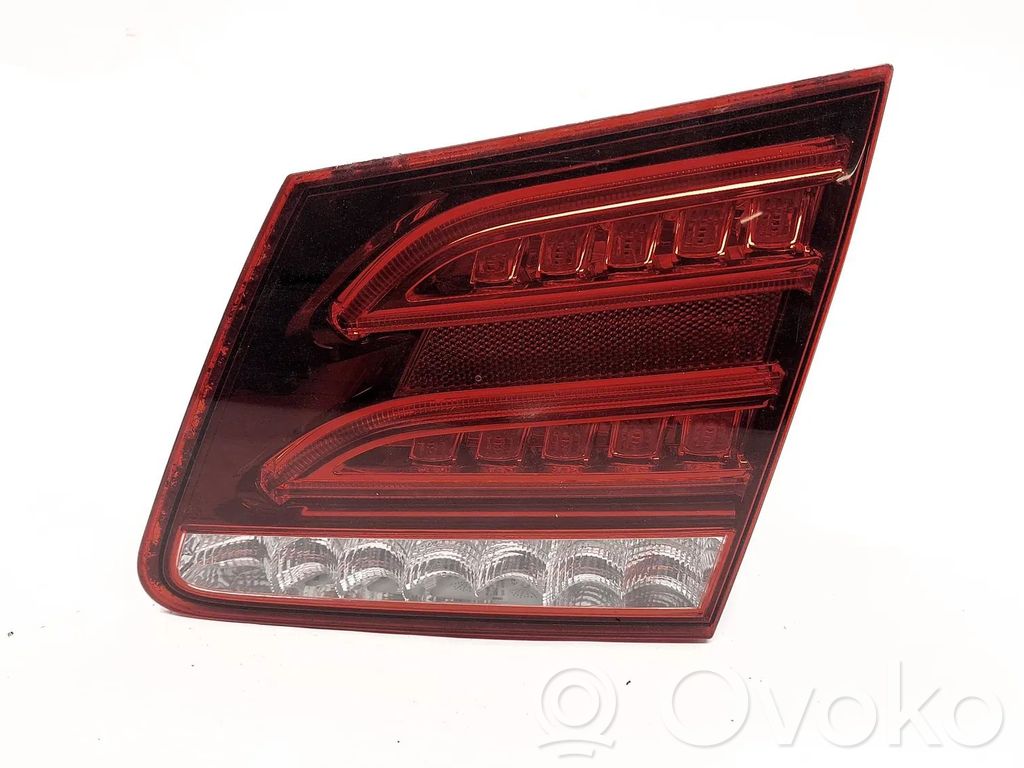 Mercedes-Benz E W212 Luci posteriori del portellone del bagagliaio 