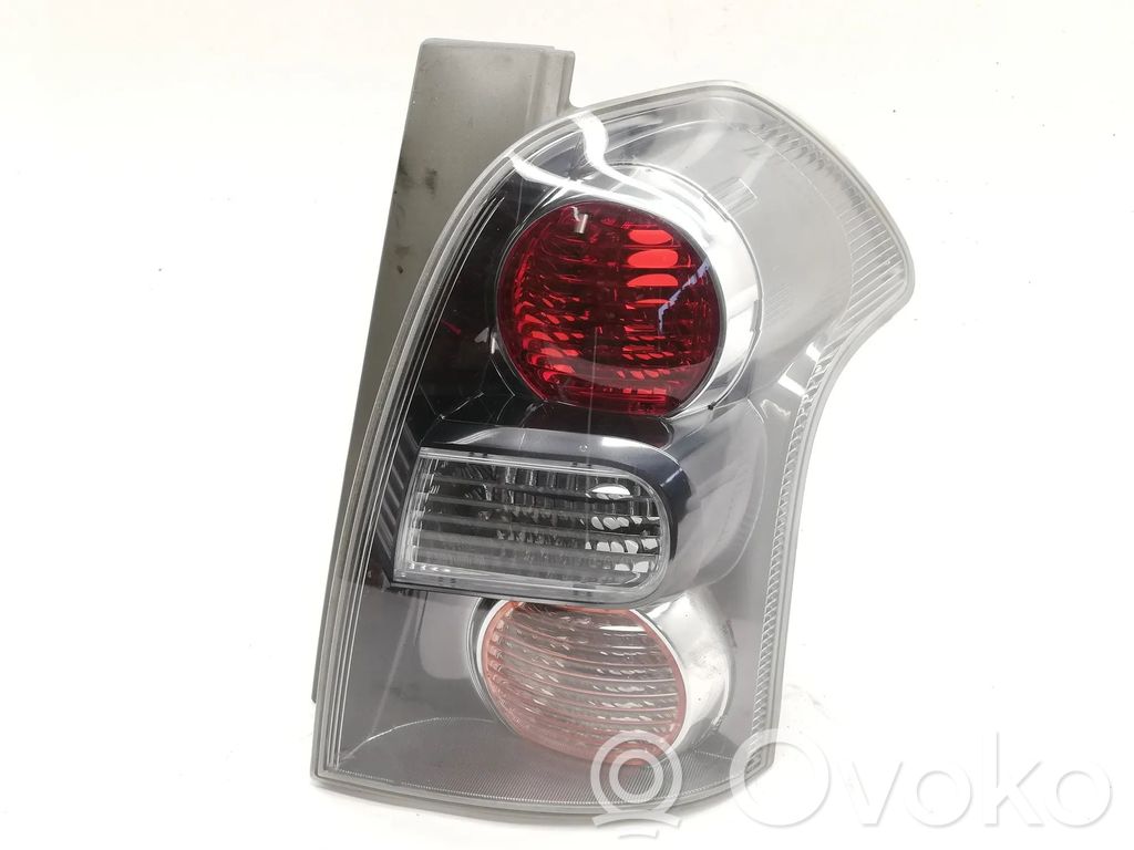 Toyota Corolla Verso E121 Takavalot 