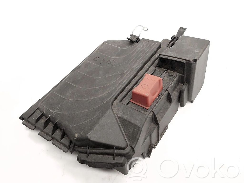 Mercedes-Benz B W246 W242 Coperchio scatola dei fusibili